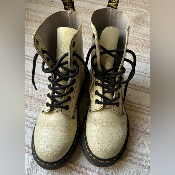 Dr. Martens 1460 Pascal Putty + Grey US size 7 cristal suede